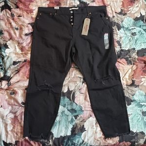 ⚡ Levi's Black Wedgie Distressed Skinny Jeans ⚡